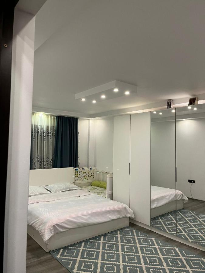 Apartament Mattias Călimăneşti Eksteriør bilde